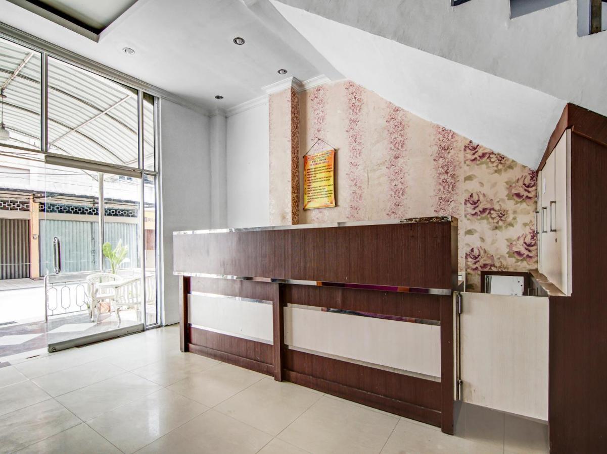 Oyo 90897 Hotel Sepupu Satria Pekanbaru Exterior photo